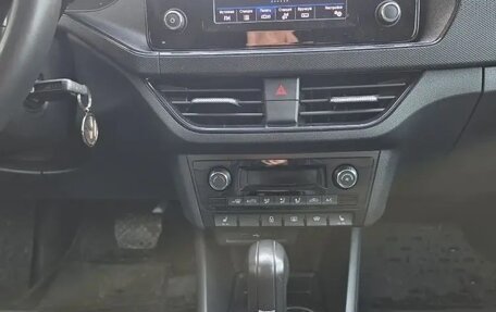 Volkswagen Polo VI (EU Market), 2022 год, 1 900 000 рублей, 12 фотография