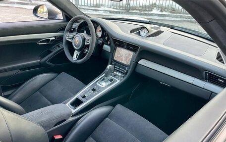 Porsche 911, 2016 год, 8 899 000 рублей, 33 фотография