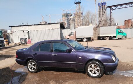 Mercedes-Benz E-Класс, 1997 год, 500 000 рублей, 11 фотография