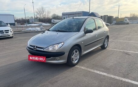 Peugeot 206, 2004 год, 370 000 рублей, 2 фотография