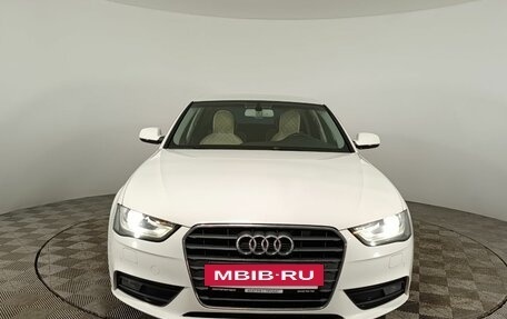 Audi A4, 2013 год, 1 460 000 рублей, 2 фотография