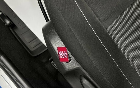 Renault Logan II, 2019 год, 1 295 000 рублей, 16 фотография