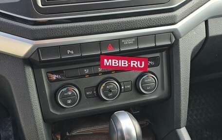 Volkswagen Amarok I рестайлинг, 2018 год, 2 699 000 рублей, 15 фотография