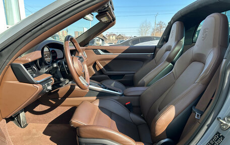 Porsche 911, 2024 год, 25 900 000 рублей, 14 фотография