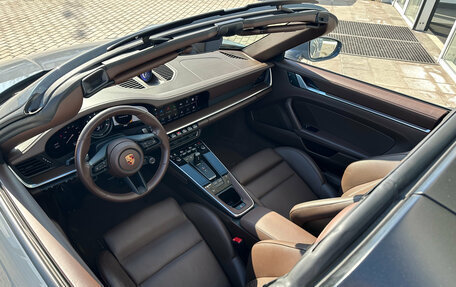 Porsche 911, 2024 год, 25 900 000 рублей, 18 фотография