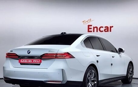 BMW 5 серия, 2023 год, 6 590 000 рублей, 3 фотография