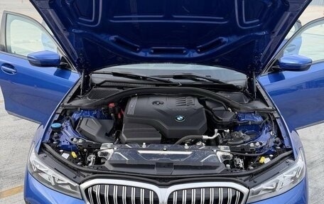 BMW 3 серия, 2022 год, 3 850 000 рублей, 4 фотография