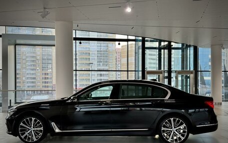 BMW 7 серия, 2017 год, 3 790 000 рублей, 9 фотография