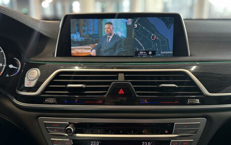 BMW 7 серия, 2017 год, 3 790 000 рублей, 14 фотография