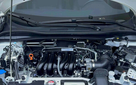 Honda Vezel, 2022 год, 1 350 040 рублей, 8 фотография