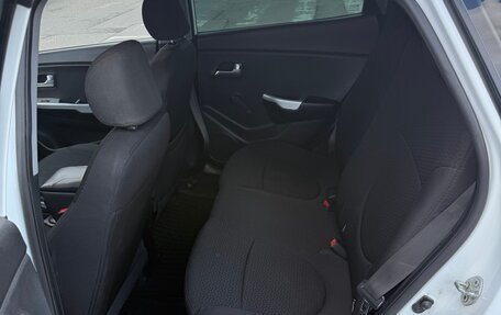 KIA Rio III рестайлинг, 2013 год, 670 000 рублей, 9 фотография