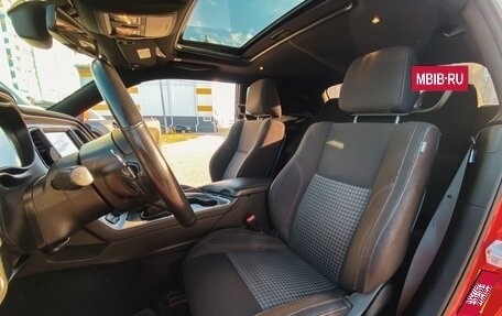 Dodge Challenger III рестайлинг 2, 2019 год, 4 250 000 рублей, 10 фотография