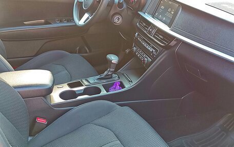 KIA Optima IV, 2018 год, 1 650 000 рублей, 10 фотография