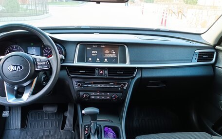 KIA Optima IV, 2018 год, 1 650 000 рублей, 13 фотография