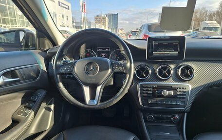 Mercedes-Benz GLA, 2015 год, 1 599 000 рублей, 9 фотография