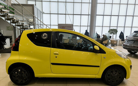 Peugeot 107 I рестайлинг, 2013 год, 499 000 рублей, 5 фотография