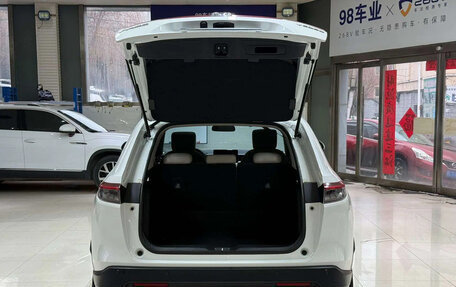 Honda Vezel, 2023 год, 1 555 040 рублей, 19 фотография