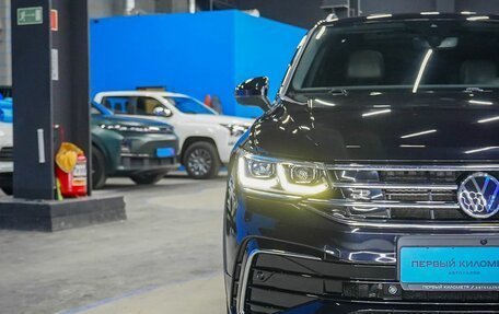 Volkswagen Tiguan II, 2021 год, 4 800 000 рублей, 29 фотография