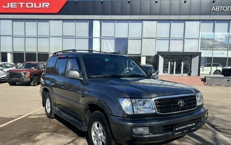 Toyota Land Cruiser 100 рестайлинг 2, 2002 год, 1 499 000 рублей, 1 фотография