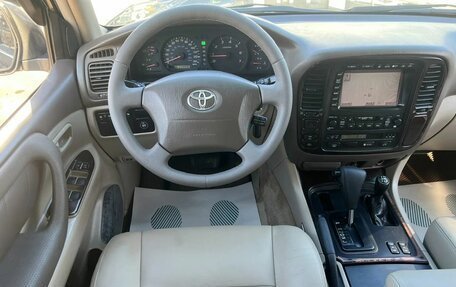 Toyota Land Cruiser 100 рестайлинг 2, 2002 год, 1 499 000 рублей, 9 фотография