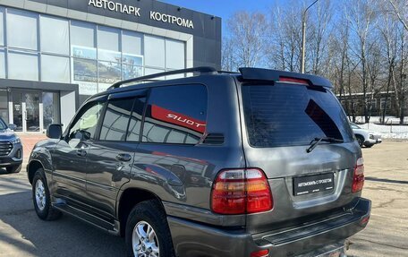 Toyota Land Cruiser 100 рестайлинг 2, 2002 год, 1 499 000 рублей, 6 фотография