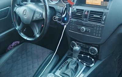 Mercedes-Benz C-Класс, 2008 год, 1 200 000 рублей, 1 фотография