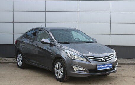 Hyundai Solaris II рестайлинг, 2015 год, 875 000 рублей, 3 фотография