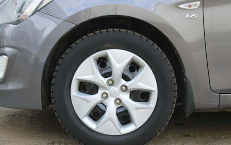 Hyundai Solaris II рестайлинг, 2015 год, 875 000 рублей, 14 фотография