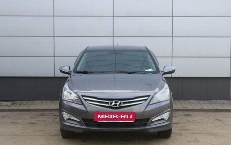 Hyundai Solaris II рестайлинг, 2015 год, 875 000 рублей, 2 фотография