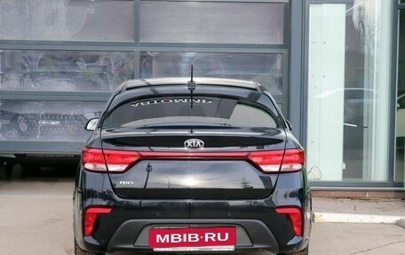 KIA Rio IV, 2017 год, 999 000 рублей, 4 фотография