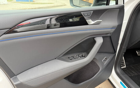 Volkswagen Tiguan, 2025 год, 4 990 000 рублей, 10 фотография