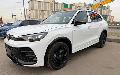 Volkswagen Tiguan, 2025 год, 4 990 000 рублей, 22 фотография