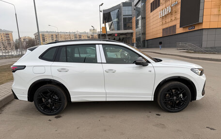 Volkswagen Tiguan, 2025 год, 4 990 000 рублей, 25 фотография