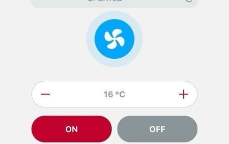 Nissan Leaf II, 2018 год, 2 150 000 рублей, 5 фотография