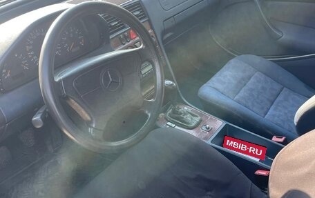 Mercedes-Benz C-Класс, 1997 год, 270 000 рублей, 3 фотография