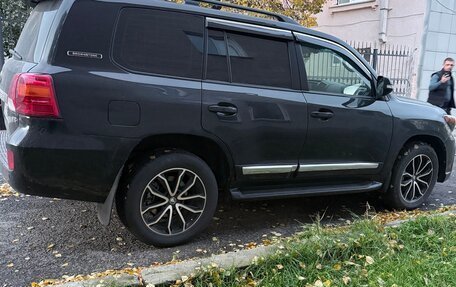 Toyota Land Cruiser 200, 2007 год, 3 300 000 рублей, 22 фотография