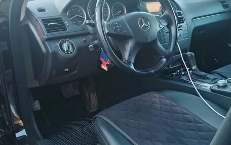 Mercedes-Benz C-Класс, 2008 год, 1 200 000 рублей, 2 фотография