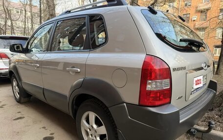 Hyundai Tucson III, 2006 год, 850 000 рублей, 4 фотография