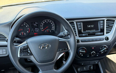 Hyundai Solaris II рестайлинг, 2020 год, 1 550 000 рублей, 17 фотография