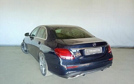 Mercedes-Benz E-Класс, 2017 год, 2 530 000 рублей, 6 фотография
