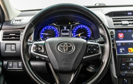 Toyota Camry, 2017 год, 2 428 000 рублей, 16 фотография
