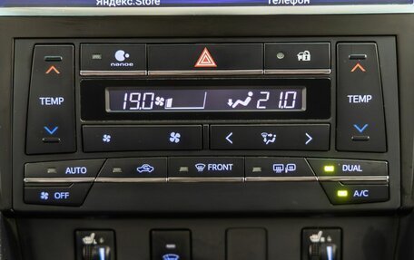 Toyota Camry, 2017 год, 2 428 000 рублей, 22 фотография