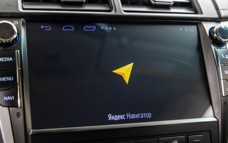 Toyota Camry, 2017 год, 2 428 000 рублей, 28 фотография