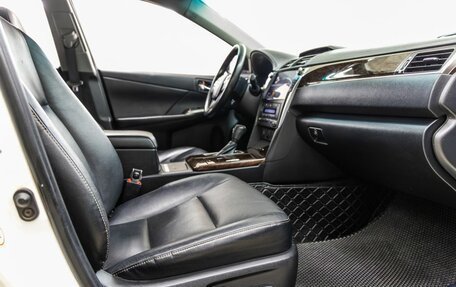 Toyota Camry, 2017 год, 2 428 000 рублей, 35 фотография