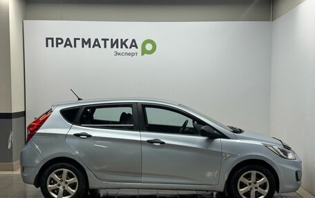 Hyundai Solaris II рестайлинг, 2012 год, 599 000 рублей, 5 фотография