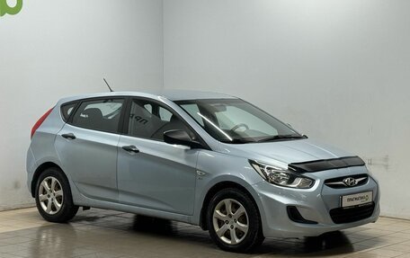 Hyundai Solaris II рестайлинг, 2012 год, 599 000 рублей, 4 фотография