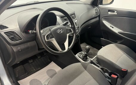 Hyundai Solaris II рестайлинг, 2012 год, 599 000 рублей, 10 фотография