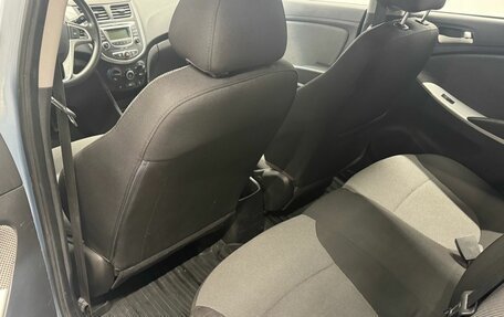 Hyundai Solaris II рестайлинг, 2012 год, 599 000 рублей, 12 фотография