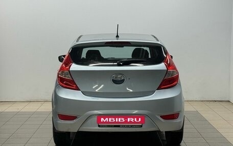 Hyundai Solaris II рестайлинг, 2012 год, 599 000 рублей, 7 фотография