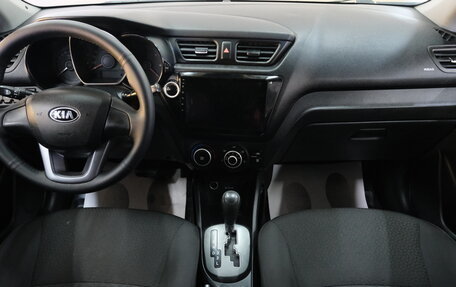 KIA Rio III рестайлинг, 2013 год, 889 000 рублей, 12 фотография